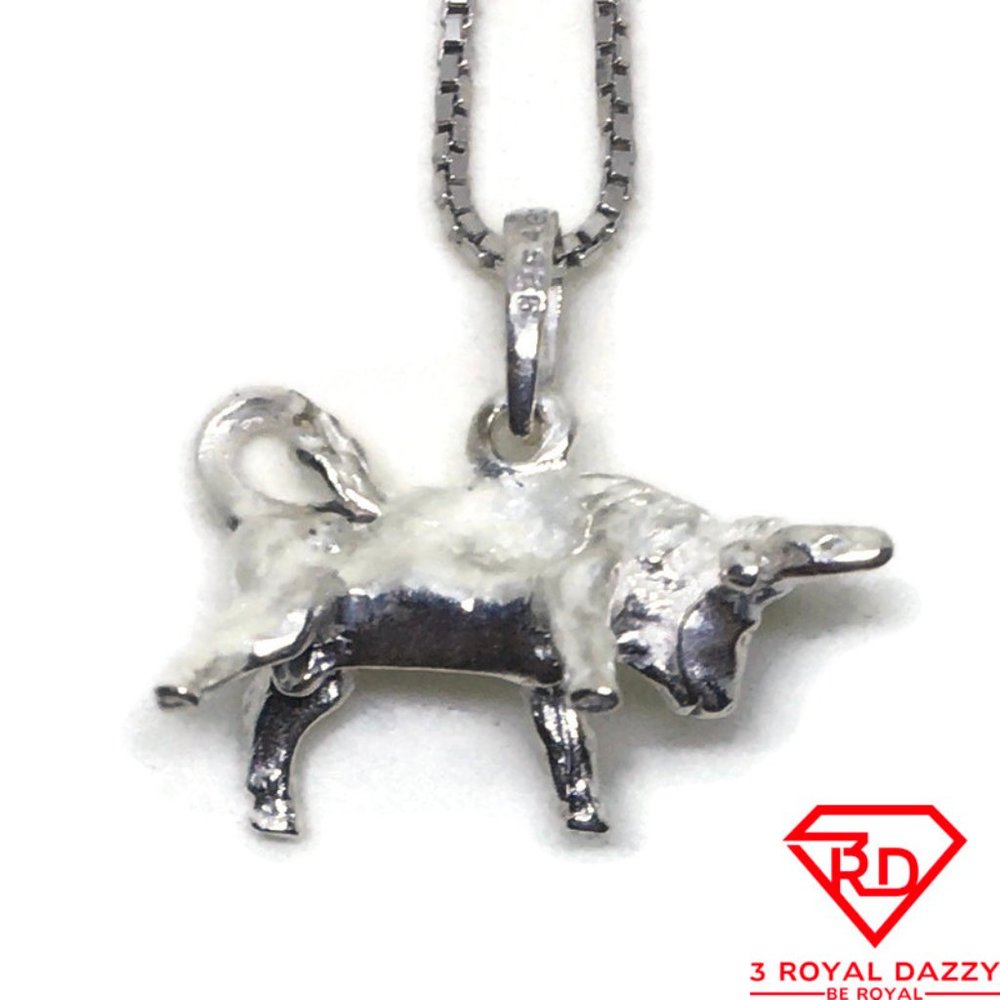 Taurus Zodiac 3D Pendant 925 Sterling Silver - Picture 4 of 4